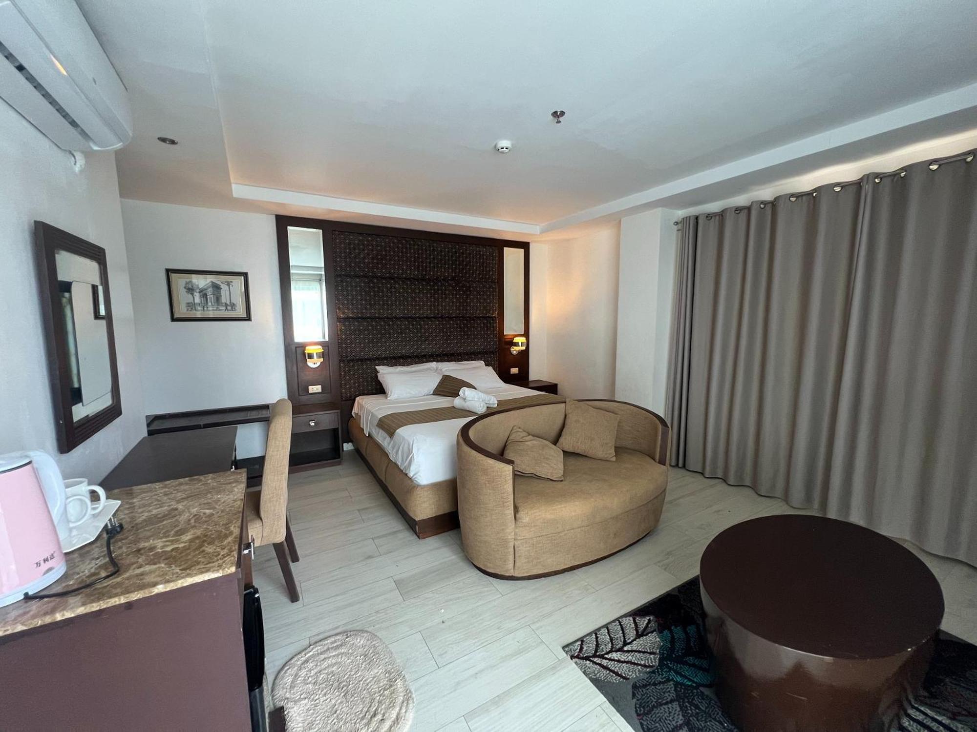 Subiza Beach Resort Olongapo Buitenkant foto