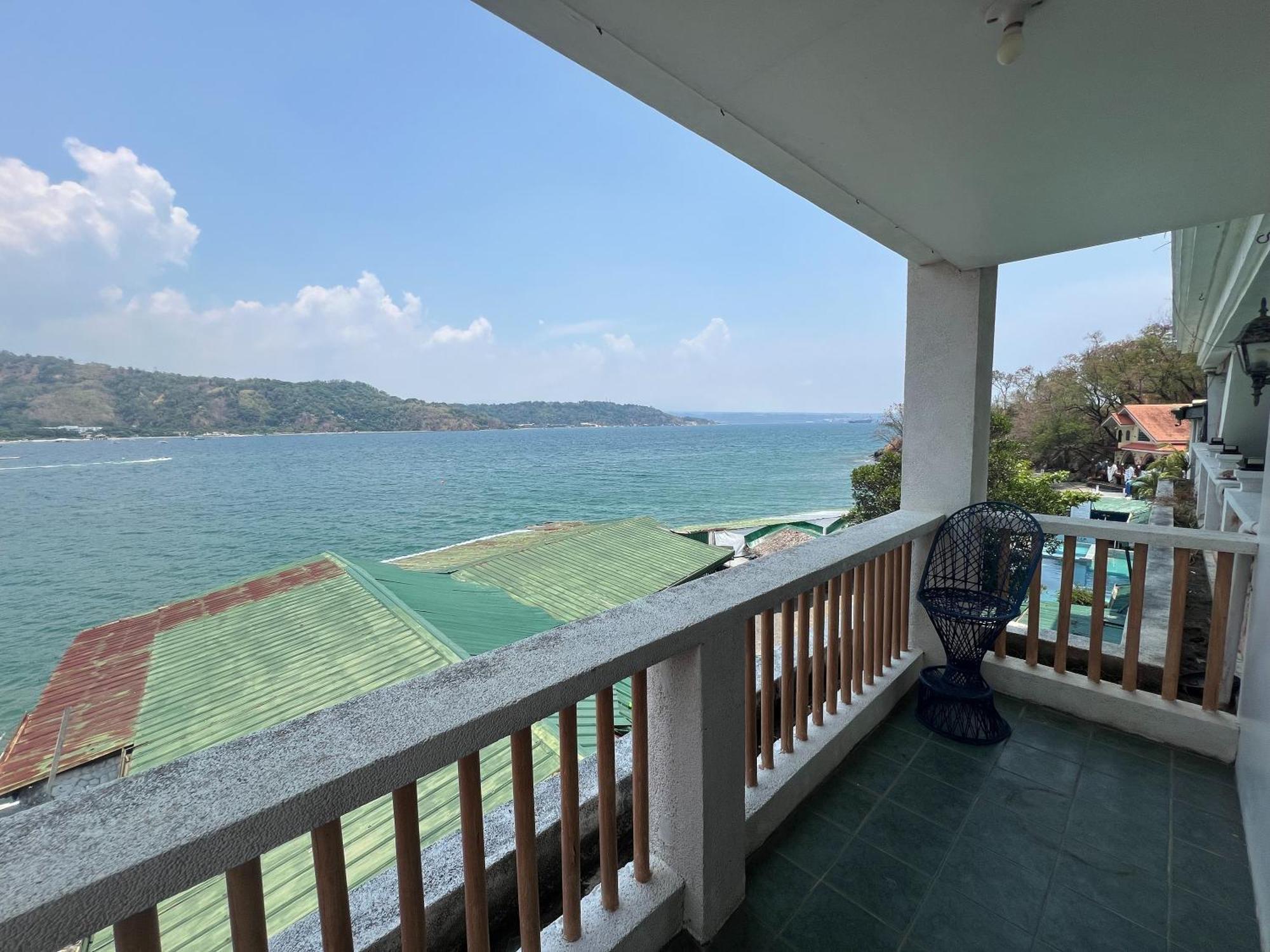 Subiza Beach Resort Olongapo Buitenkant foto