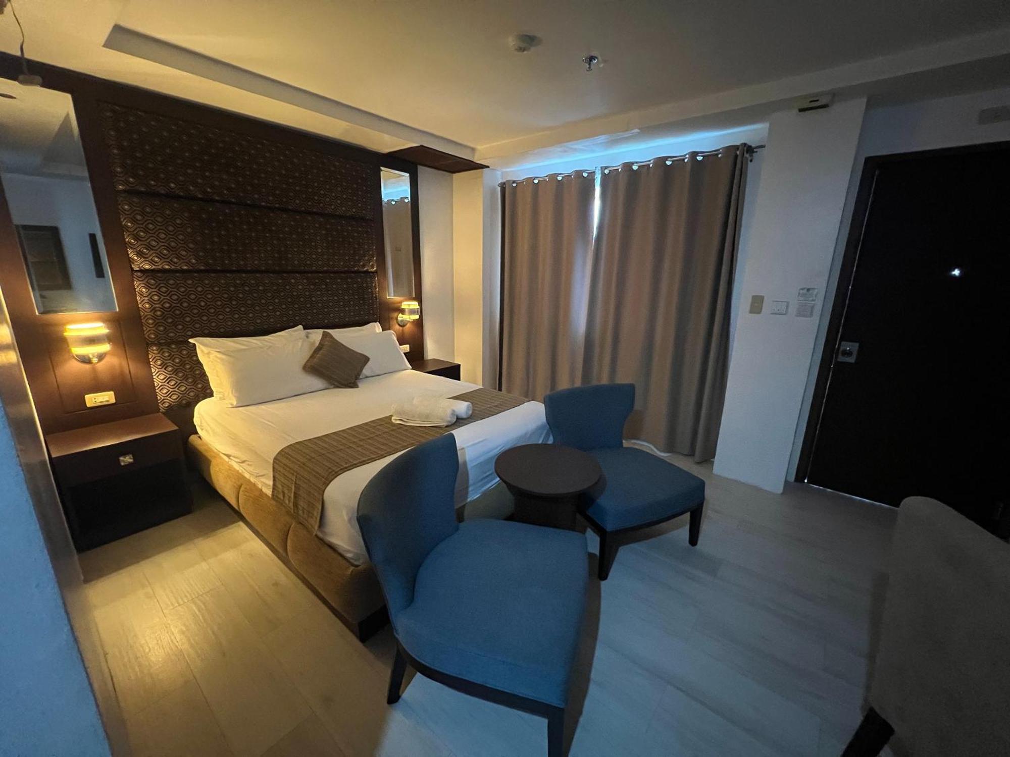 Subiza Beach Resort Olongapo Buitenkant foto